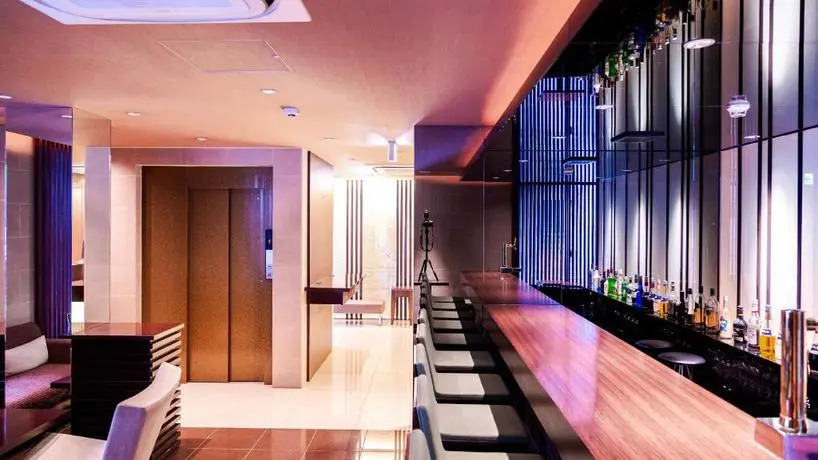 Floral Hotel - Nihonbashi Osaka