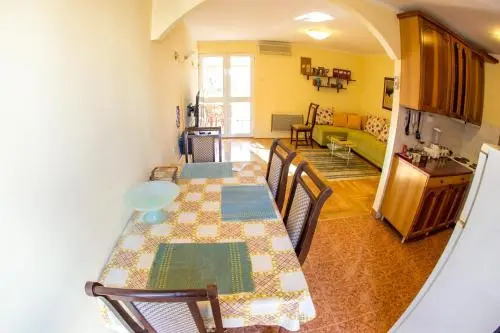 Aleksandar Apartment