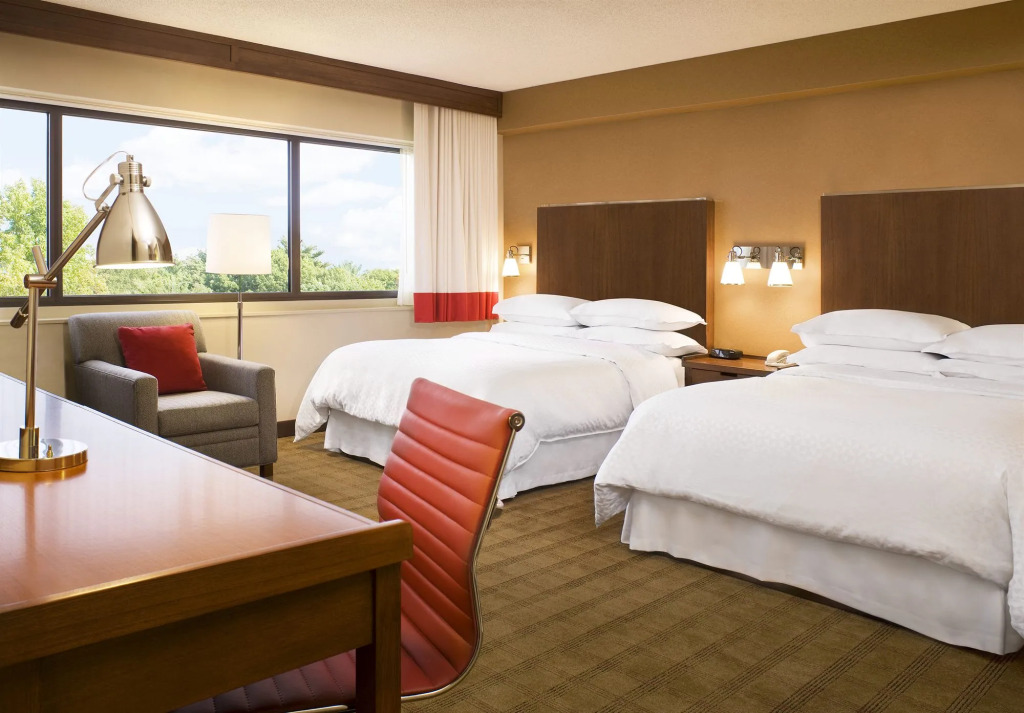 Four Points by Sheraton Edmundston Hotel & Conference Center