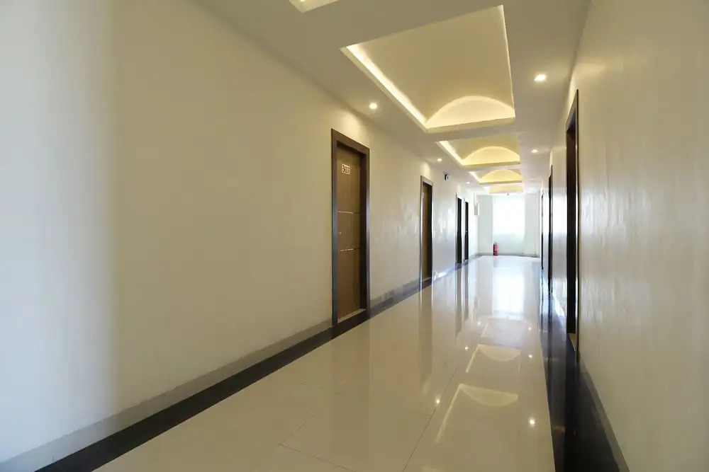 RedDoorz Plus near Universitas Negeri Makassar