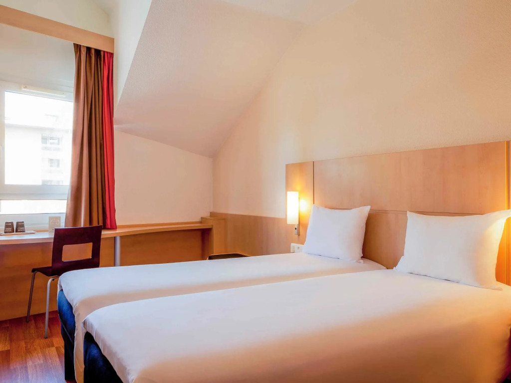 ibis Annecy Centre Vieille Ville