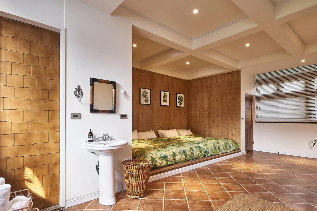 noir B&B