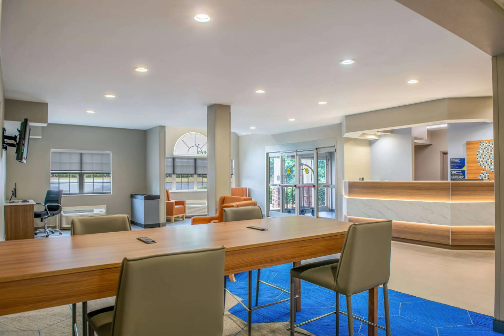 Microtel Inn and Suites by Wyndham Anderson SC