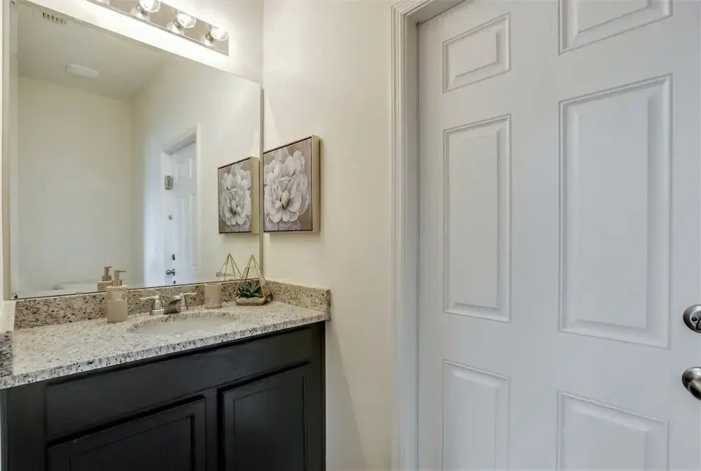 6070BOA Luxury 6 Bedroom 5.Bath Home With Spa 6 Villa by RedAwning