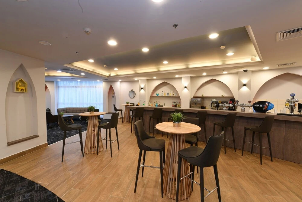 Be Unique Hotel