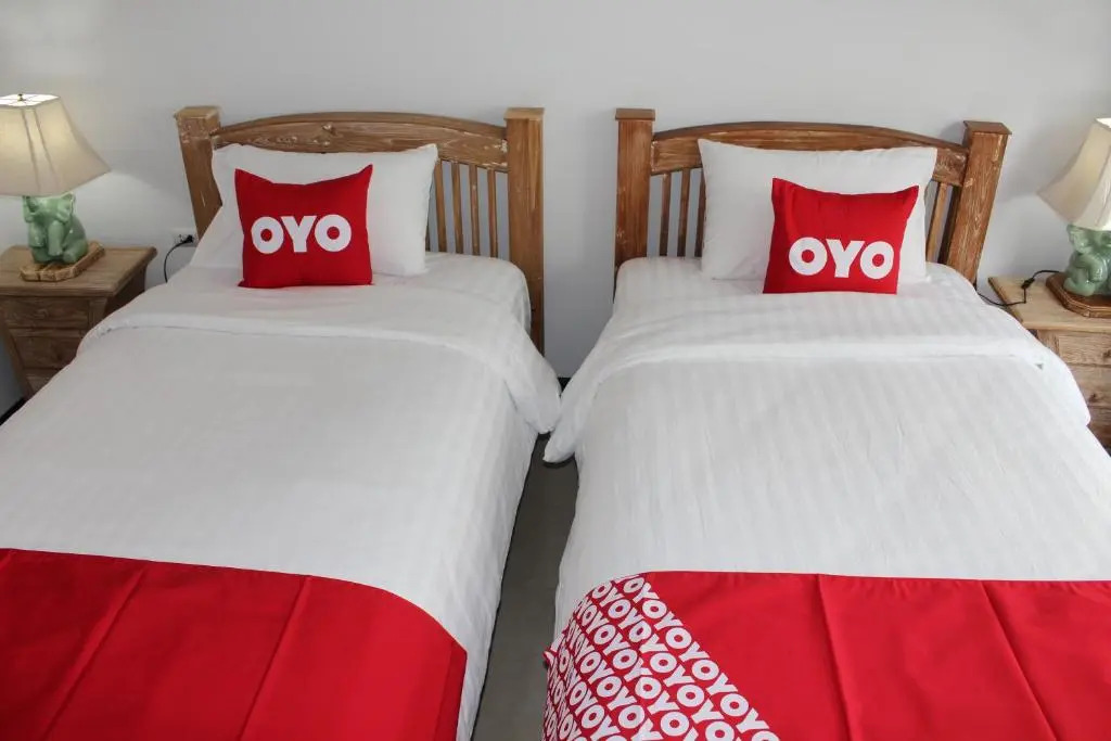 OYO 75409 Premium The Family Hotel