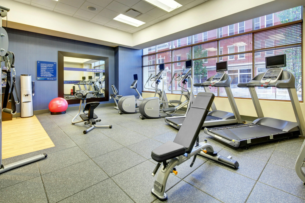Hampton Inn & Suites - Roanoke-Downtown, VA