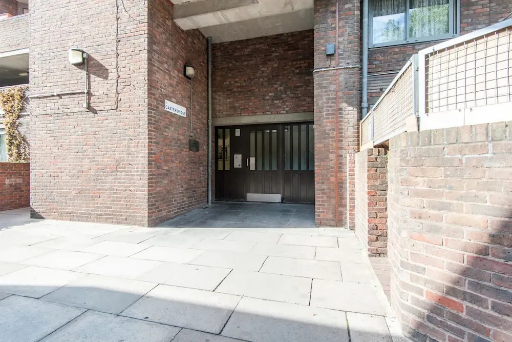 Spacious 2 Bedroom Flat in Prime Notting Hill