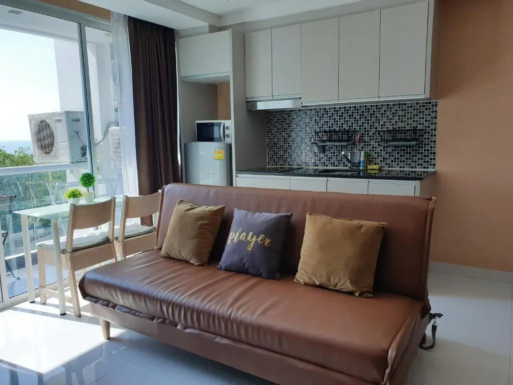 Serenity Condo Wongamat by Patsamon