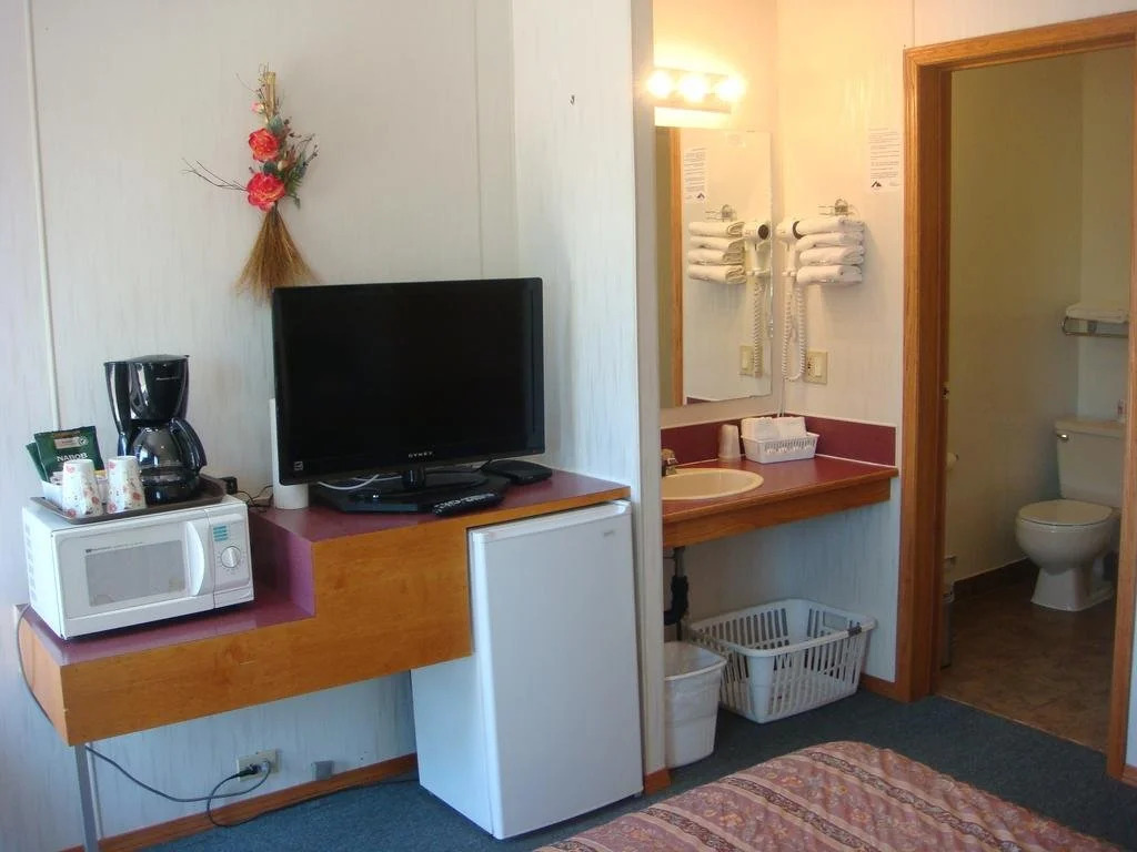 Red Coat Inn Motel