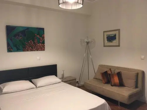 Oros Stylish Kolonaki Flats Next to Metro & Museums