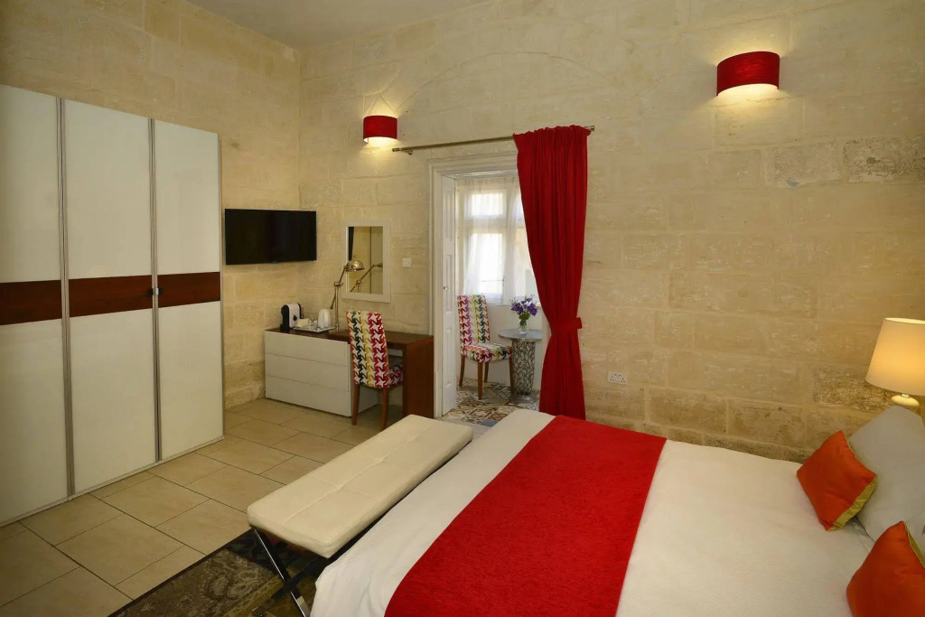 Julesy's BnB