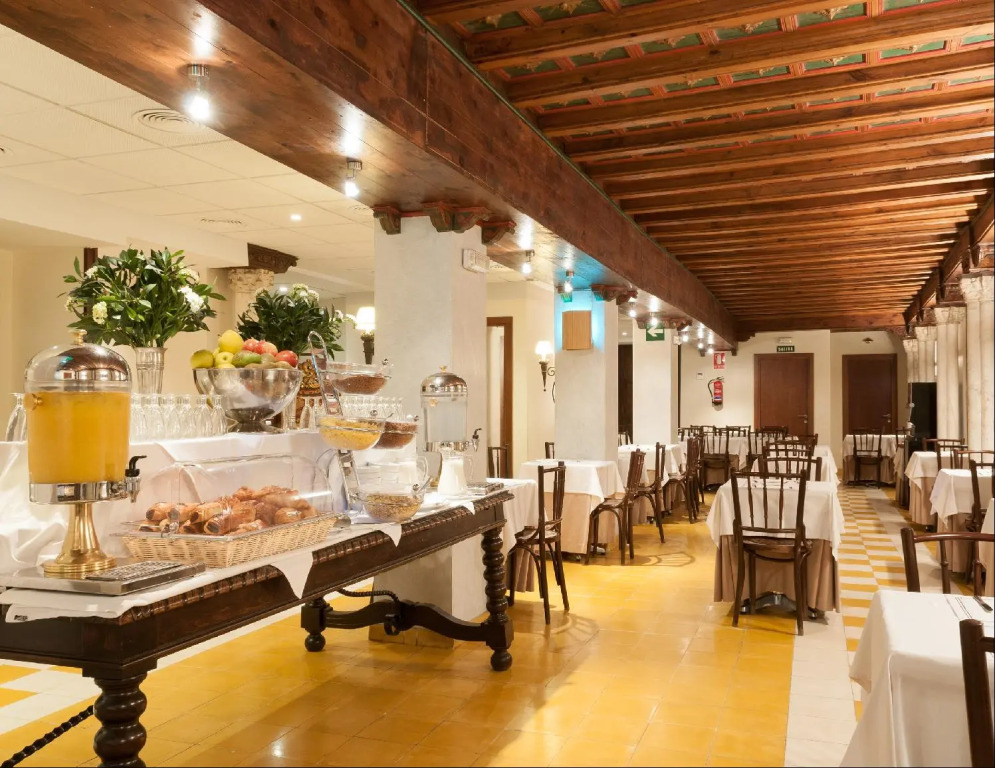 Hotel Murillo