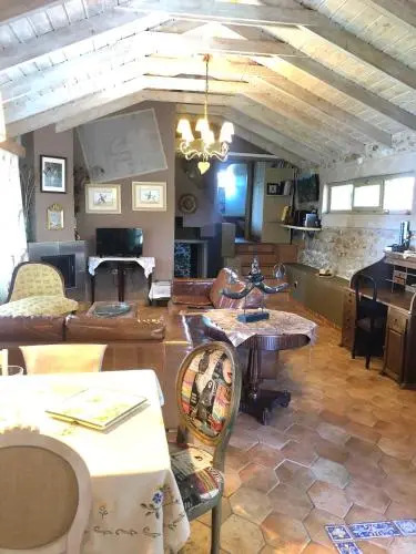 Elaion Guesthouse