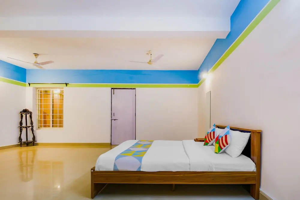 OYO 24892 Home Spacious 3BHK Anjuna