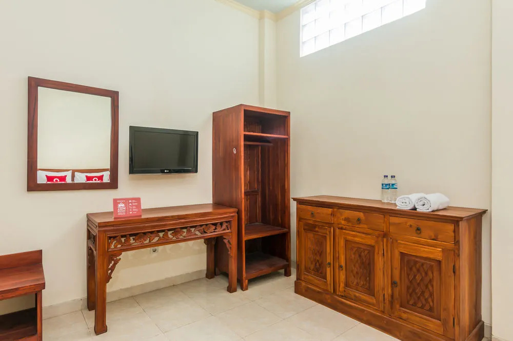 Zen Rooms Denpasar ByPass Suwung Bali