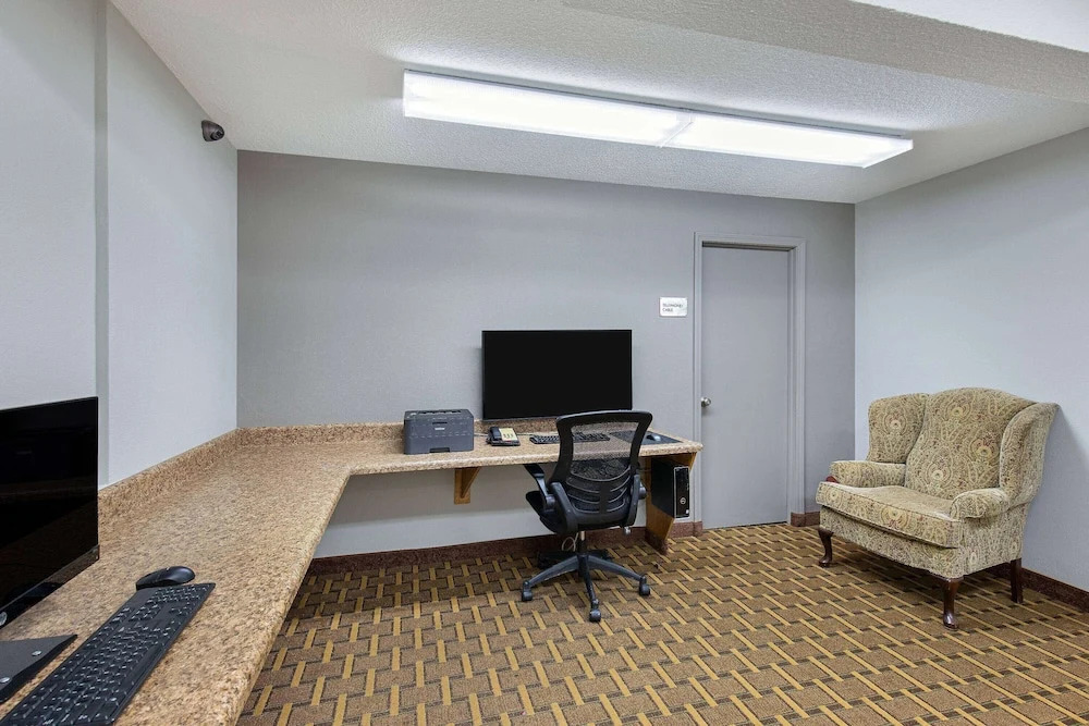 Ramada Bowling Green