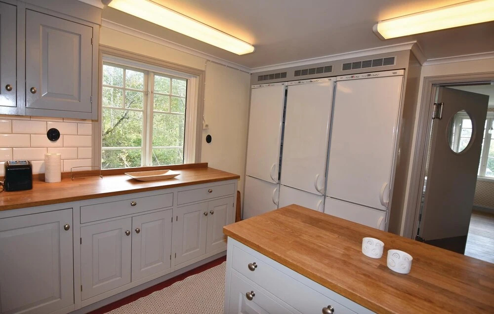 Stunning Home In Mellerud With Wifi