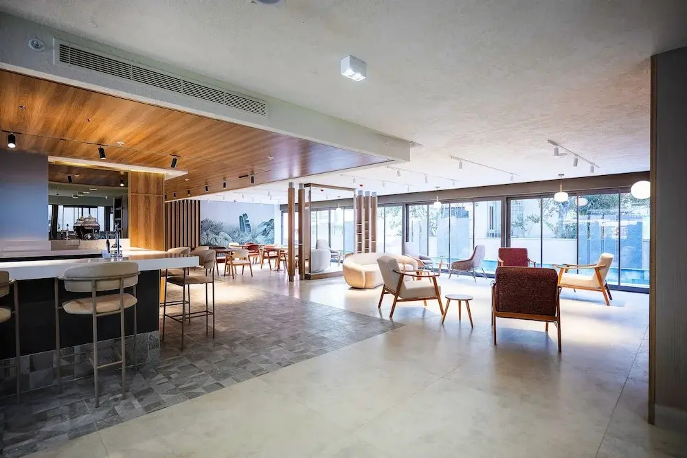 Lei Hotel