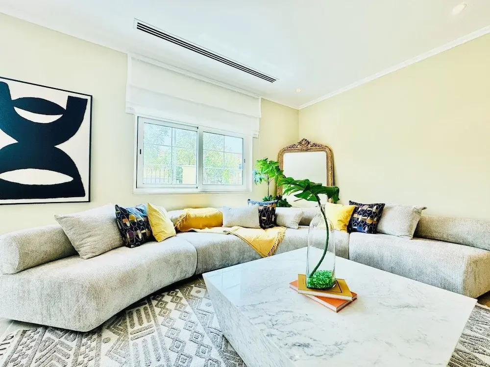 Venduras - 3BR Villa in Jumeirah Park