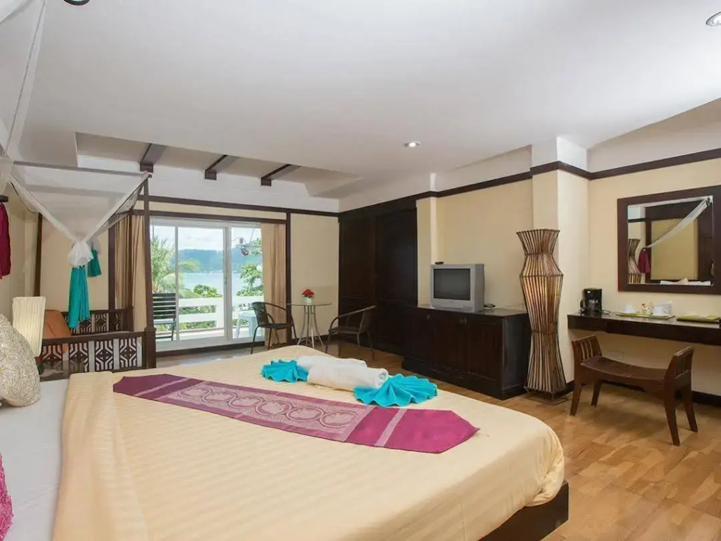The Ocean Patong Hotel