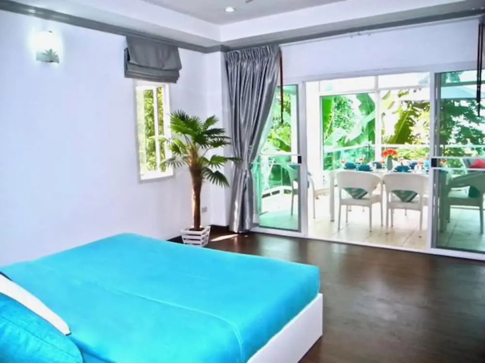 Eden: Amazing 2 Bedrooms Apartment