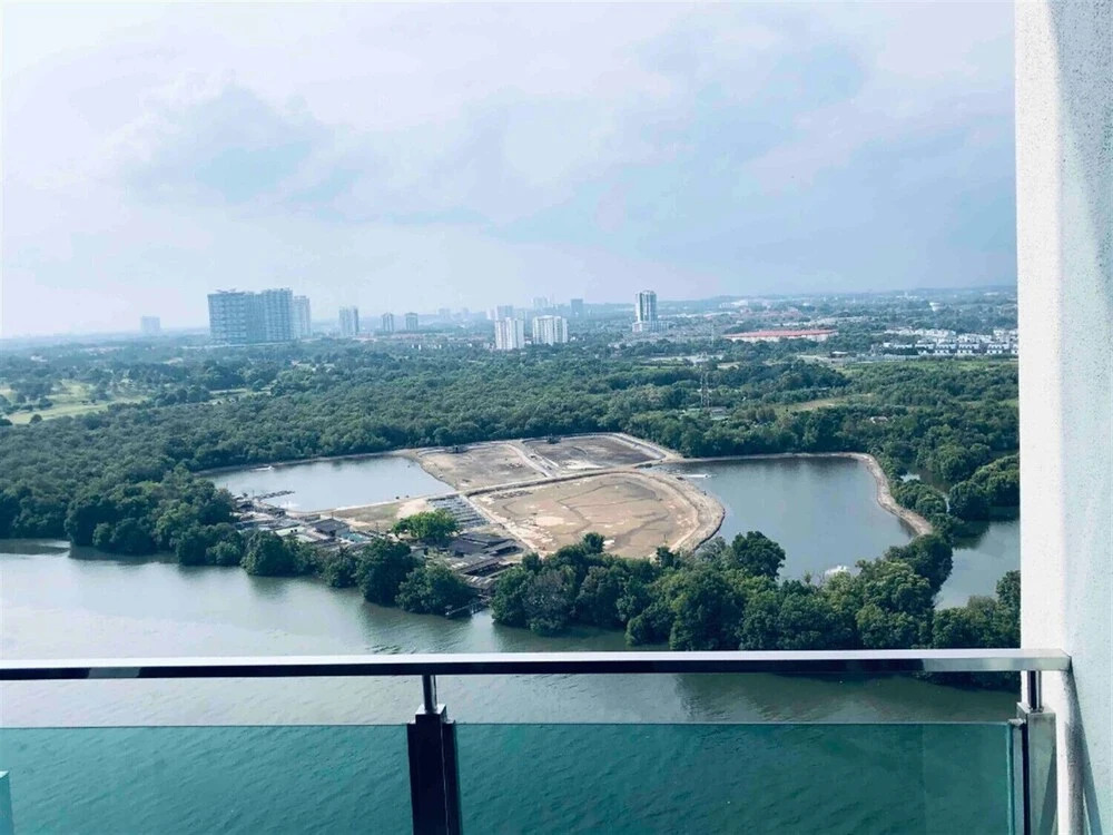 Midvalley Southkey Marina Residence By Elvis