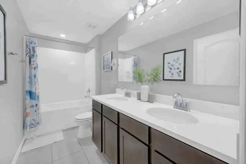 Super Boho Chic Stylish Blend Near Disney