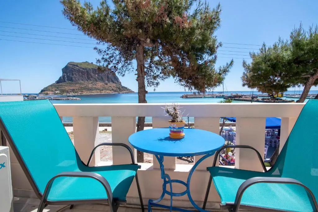 Aeolos Guesthouse