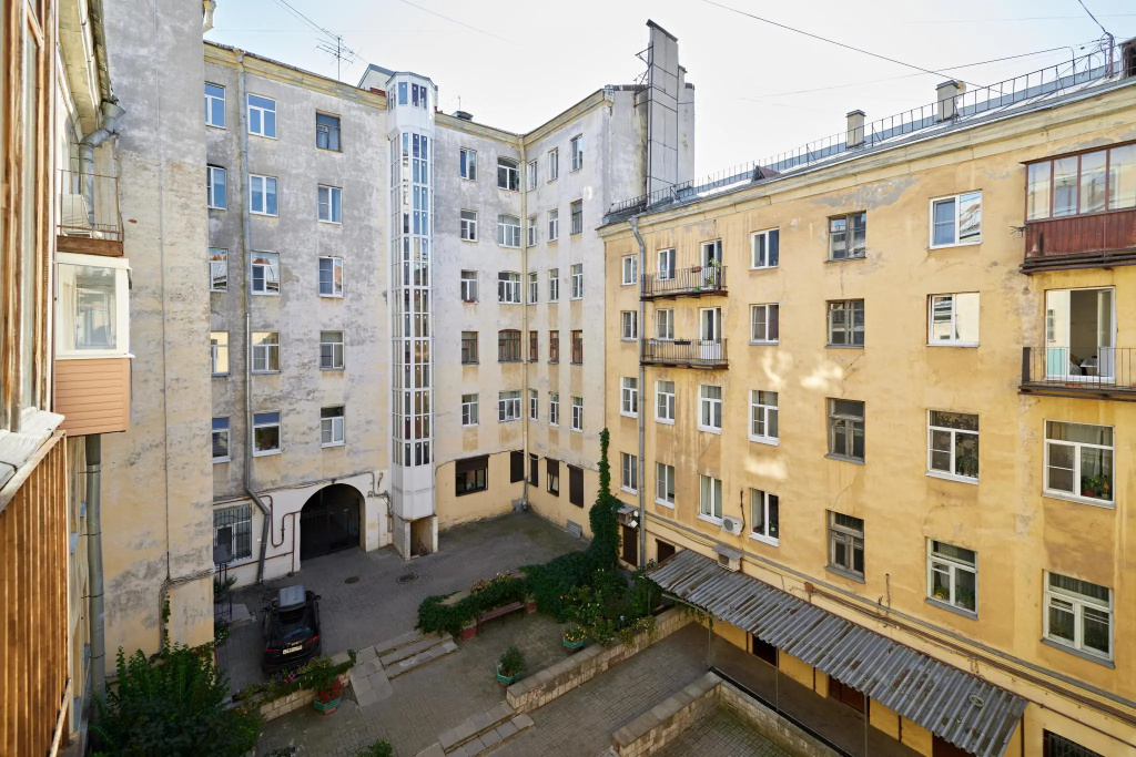 Веста на Гагаринской 30