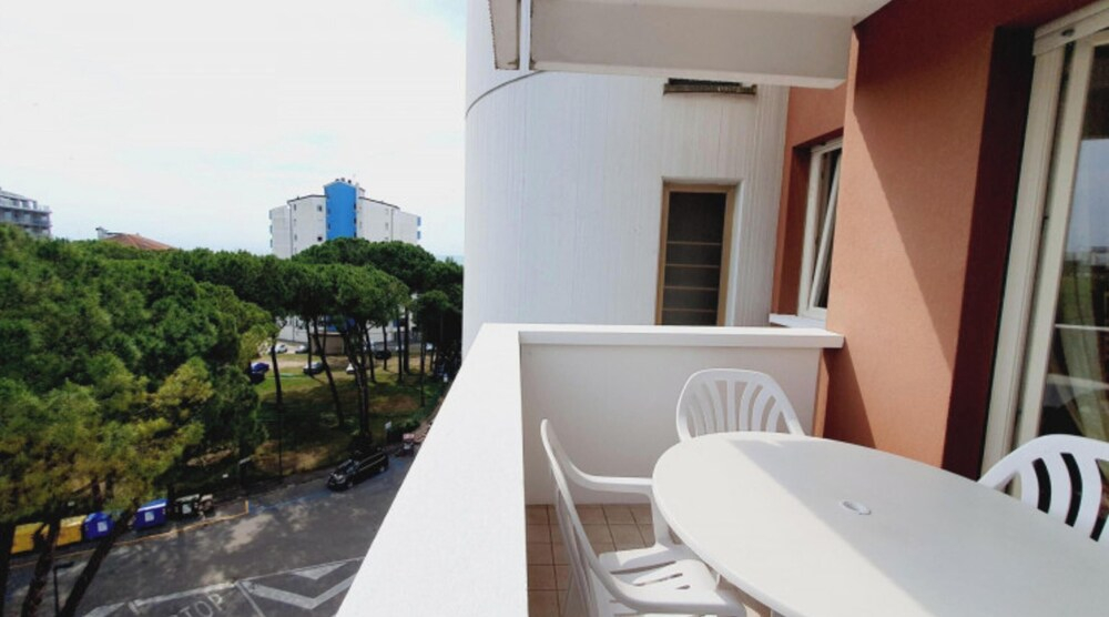 Well-equipped Apartment on the Seafront of Lignano