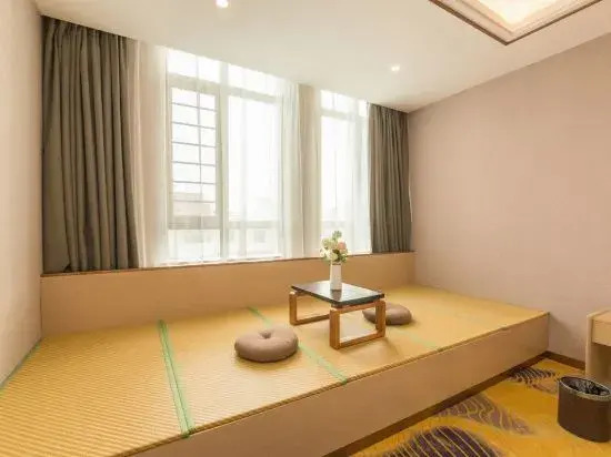Ripple Hotel