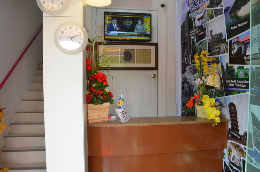 M Motel Meru