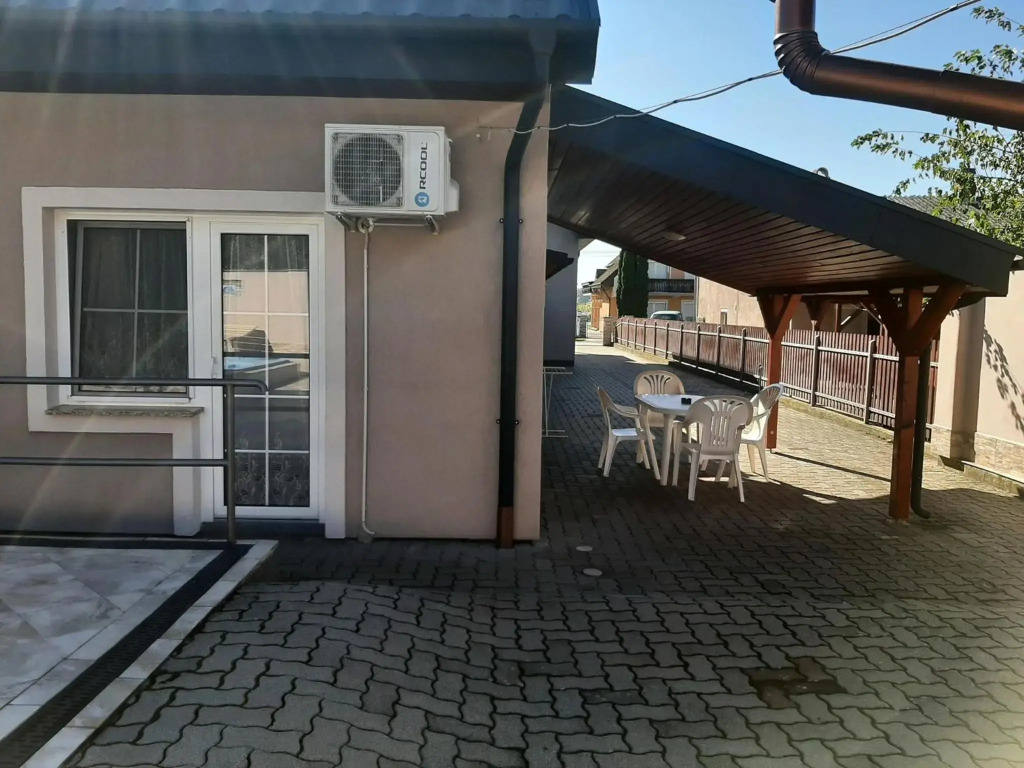 2 féröhelyes apartman