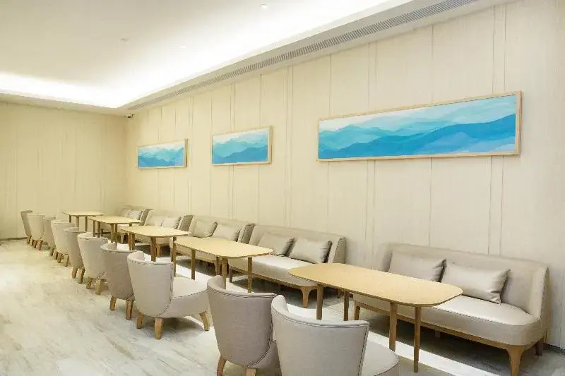 JI Hotel Shanghai Xinjiangwancheng Yingao Road