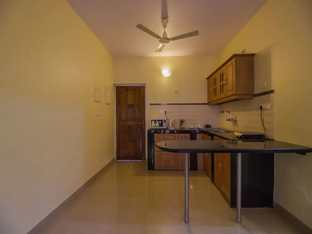OYO 13256 Home Exotic Pool View 2BHK Varca Beach