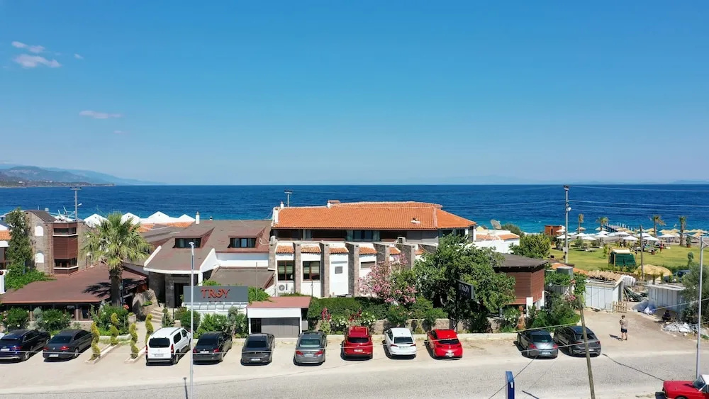 Assos Troy Otel