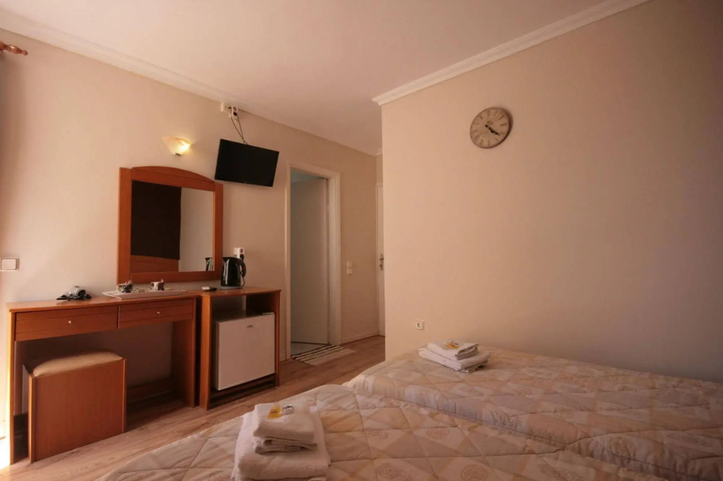 Parthenis Riviera Hotel