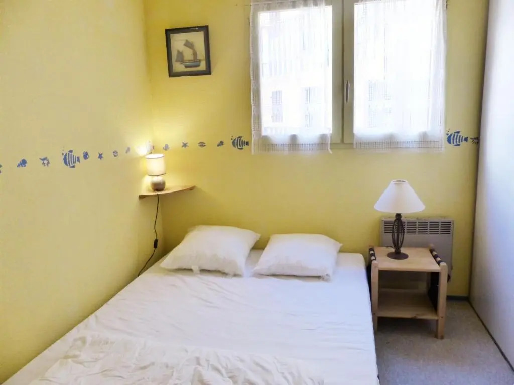 Appartement Avec Piscine En Copropriete Pour 6 Personnes- Residence Notre-Dame du Port