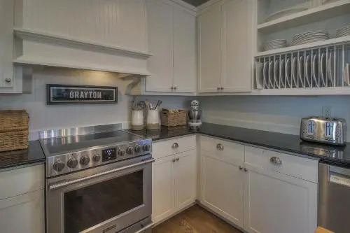 4 Fish Cottage
