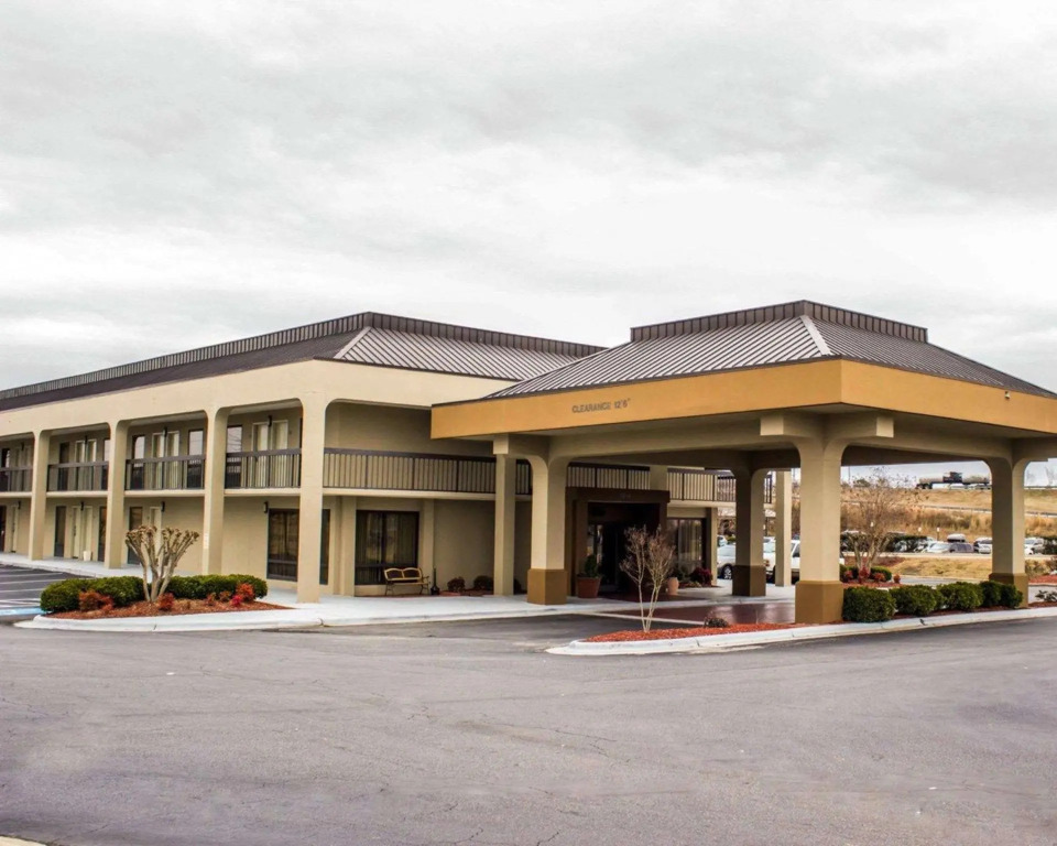 Quality Inn Roanoke Rapids