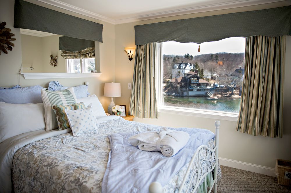 Harborage Inn on the Oceanfront