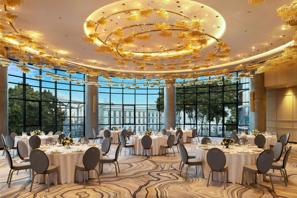 Paragraph Freedom Square, A Luxury Collection Hotel, Tbilisi