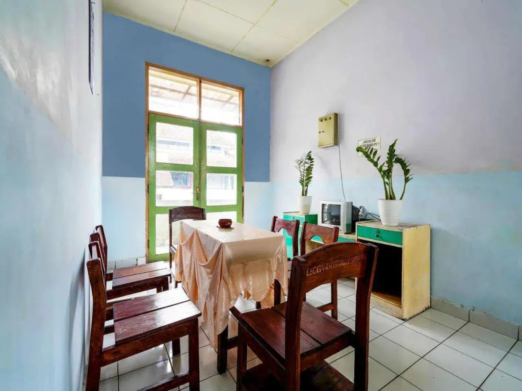 Hotel O Wisma Lec Syariah