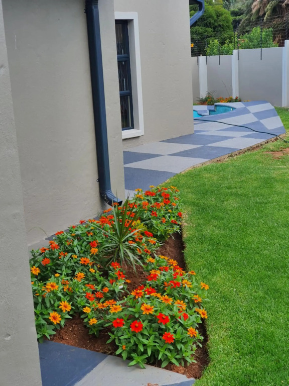 URlyfstyle Cottage Near OR Tambo International Airport