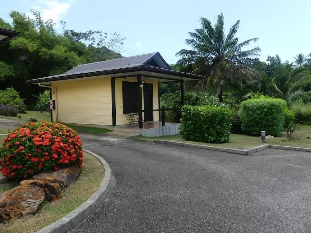 Lodges Balourou