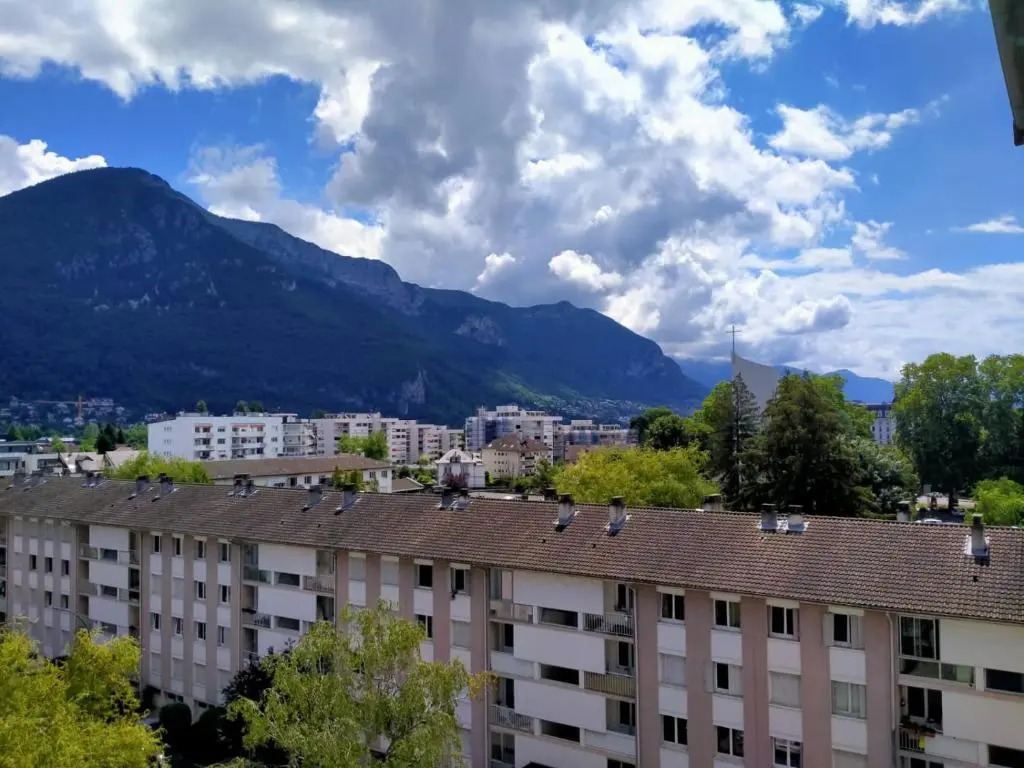 Appartement à 300 m du lac et des commerces