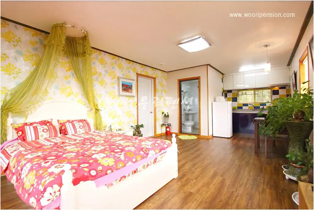 Ganghwa Hanwooldasom Pension
