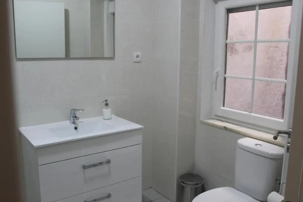 FADO Bairro Alto - SSs Apartments