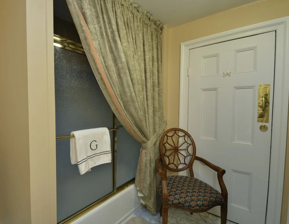 Choctaw Hall Bed & Breakfast